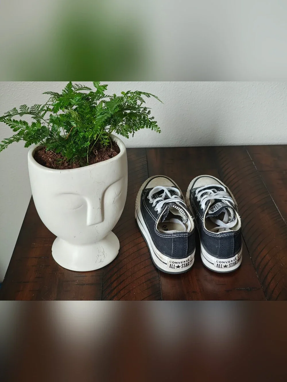 Converse sneakers size 10.5